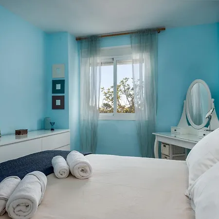 Apartment Port